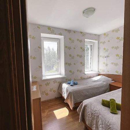 Apartment Juros Melis Nida Luaran gambar